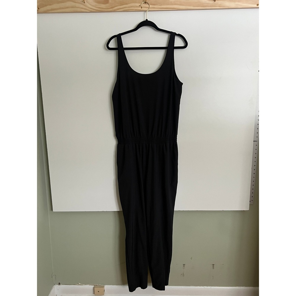 Athleta Sleeveless Black Jumpsuit Lightweight Athleisure Women Size 14